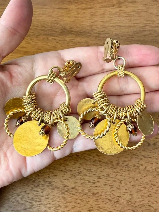 Vintage Boho Coin Disc Chandelier Dangle Hoop Clip On Earrings Brown Glass Beads - Picture 7 of 8